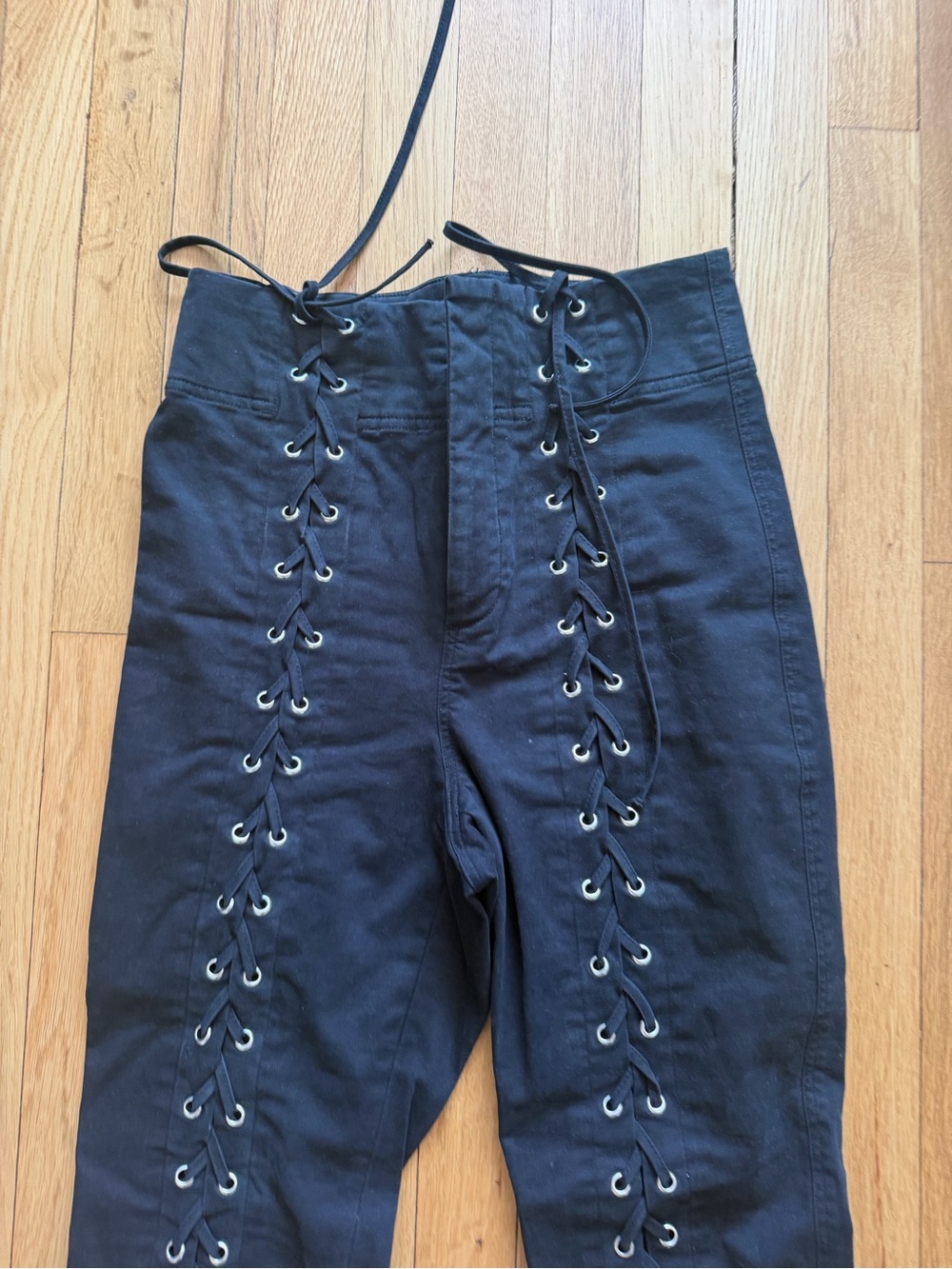 ALC kingsley tie up pants size 4 - Picture 2 of 5